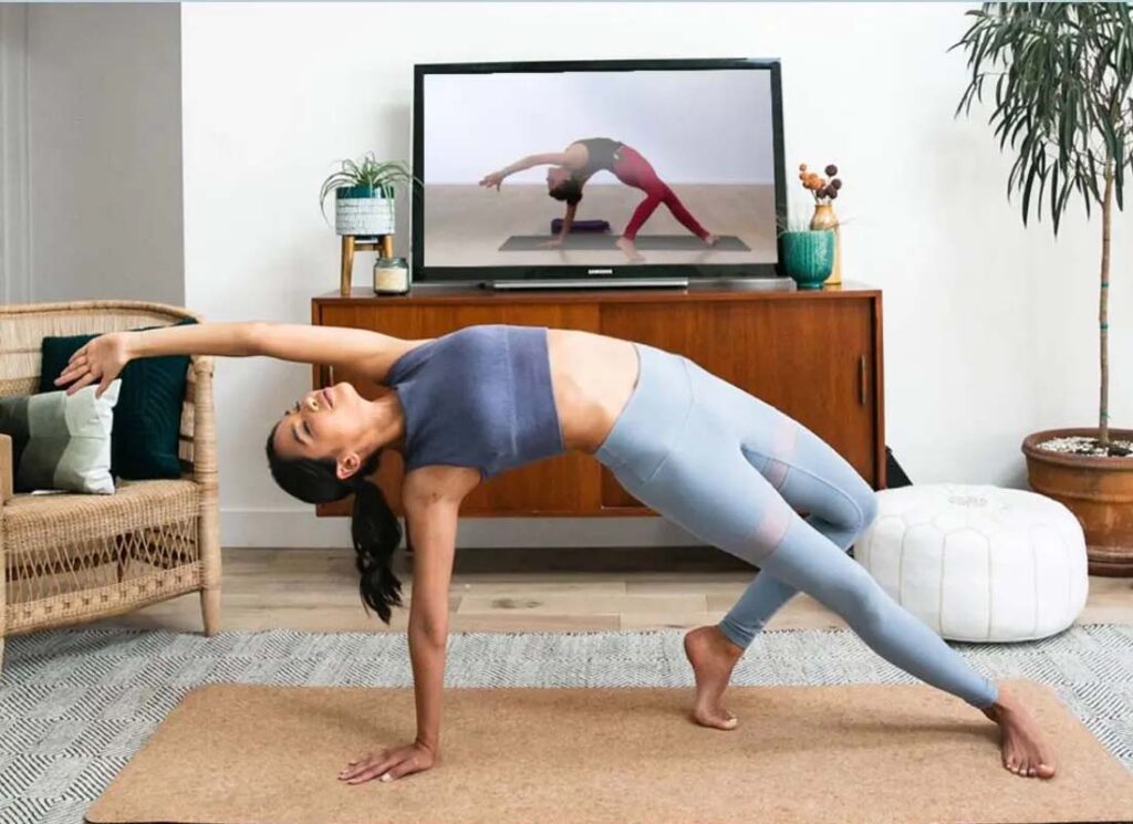 300-hour-online-yoga-teacher-training-in-rishikesh