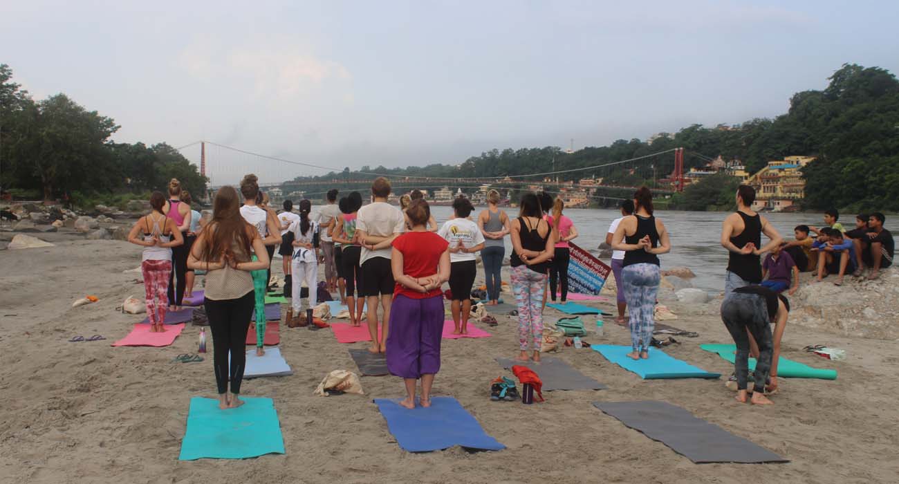 3 Days yoga Retreat in Rishikesh